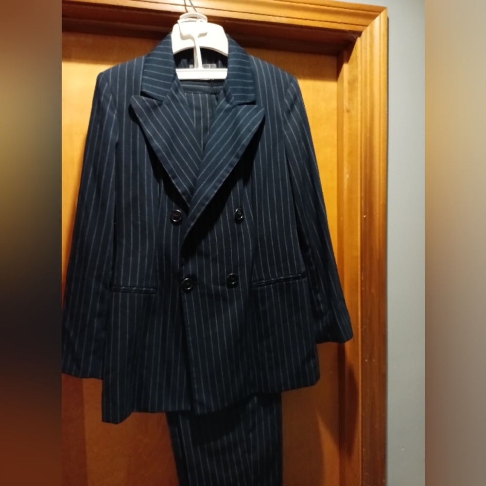 COPY - Spiegals 3 PC pin striped suit